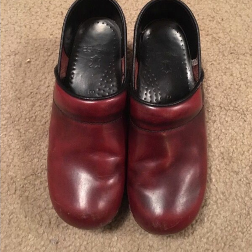 Red dansko clogs